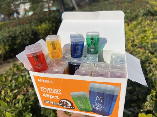 晨光米菲塑料垃圾桶削笔刀1只