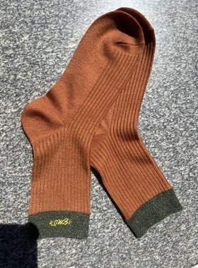 新款外单薄款羊绒短袜35-38码 两双