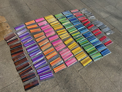 晚聪明家自主生产款三角杆彩普油性色系彩铅一色一只