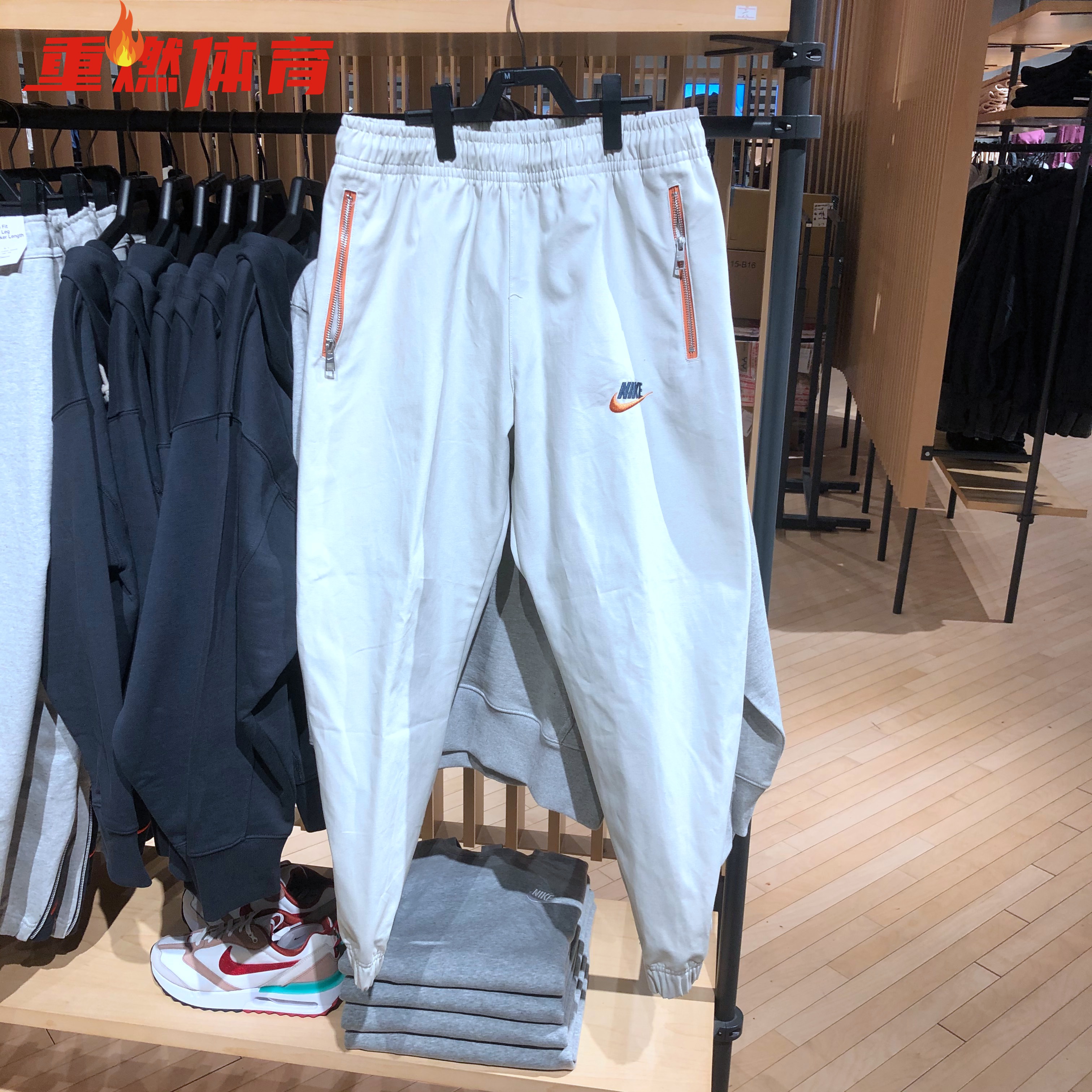 新款舒适运动休闲束腿长裤