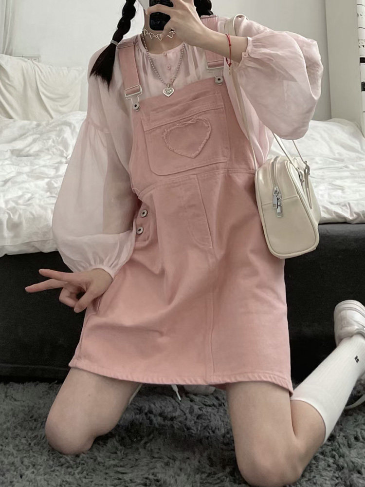 优芭拉微胖奶系粉色背带裙女大码胖mm显瘦牛仔连衣裙子衬衫两件套