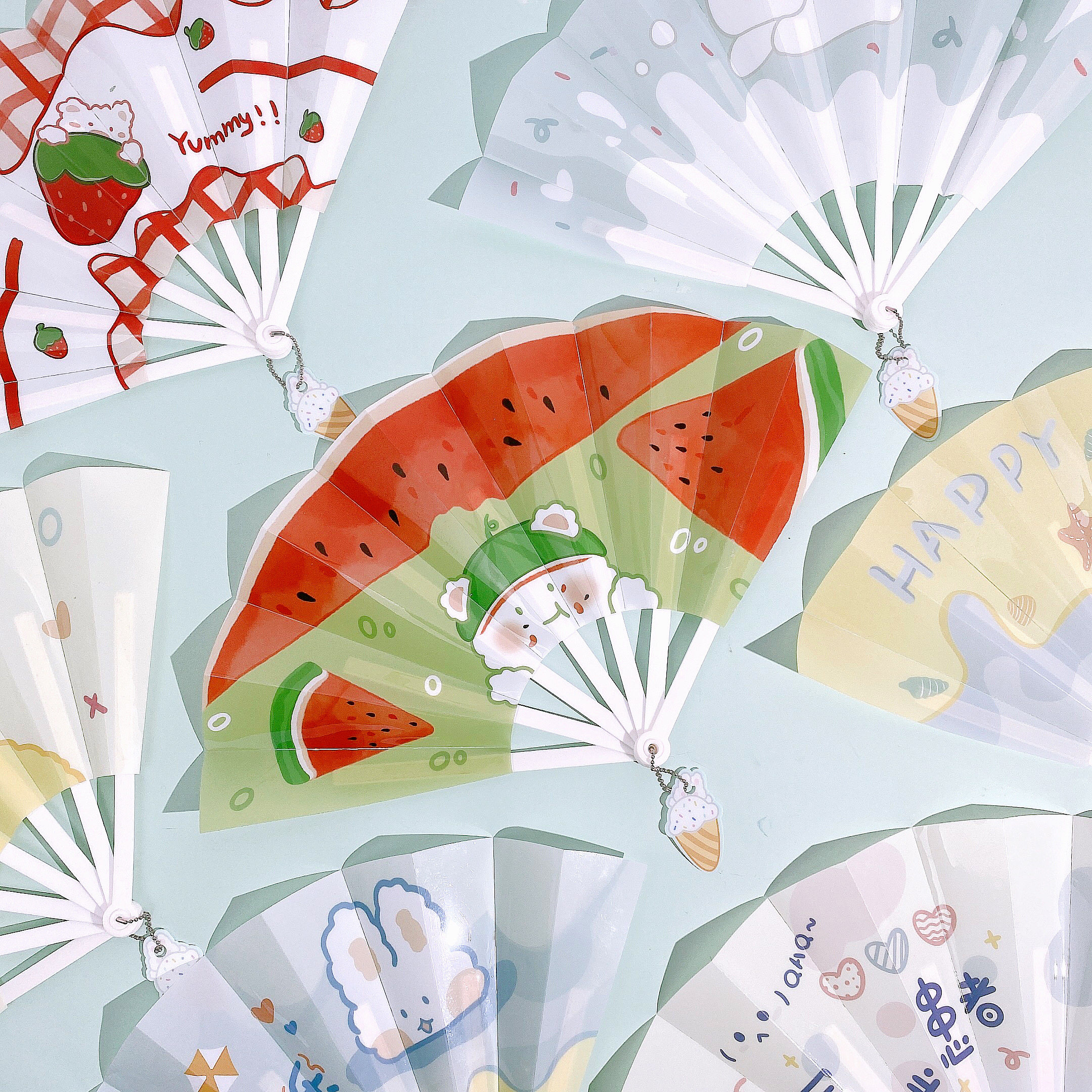 卡通塑料折扇夏季可爱学生便携迷你小扇子儿童随身手摇扇pp扇夏天