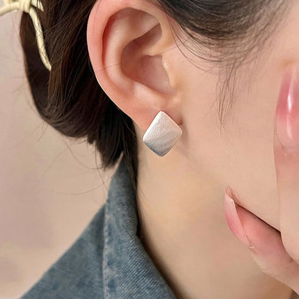 韩国S925纯银几何方块拉丝耳扣女气质菱形耳环冷淡风设计感耳饰潮