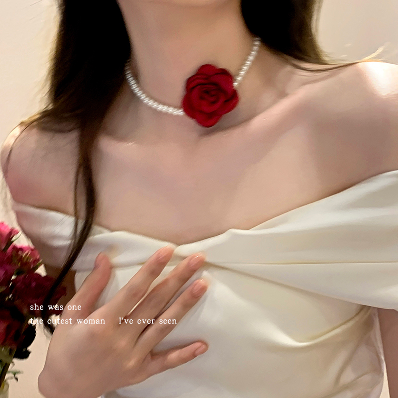 山茶花人造珍珠项链女新款2024