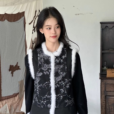 Ti提提 今禾 黑色  中式无袖水貂毛改良马甲外套