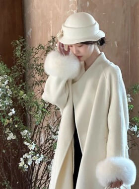 Ti提提 全羊毛双面呢大衣设计感白色狐狸毛长款法式秋冬季外套女