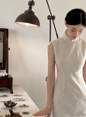 Ti提提 迟早.新中式无袖改良长款白色条纹旗袍复古国风连衣裙日常