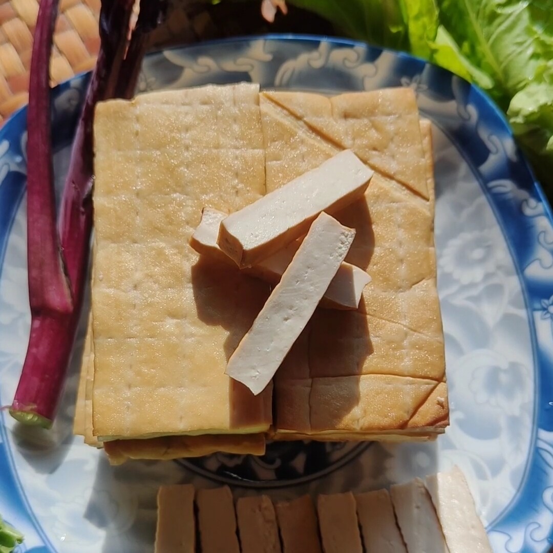 湖南衡阳农家特产正宗手工白豆干鲜嫩香软原味豆腐干现做现发
