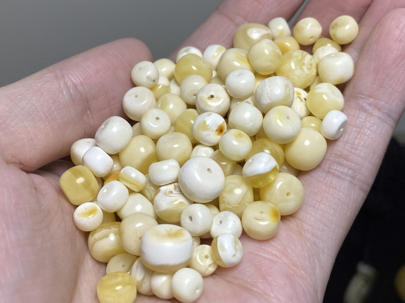 俄料白花蜡老型腰珠藏式顶珠