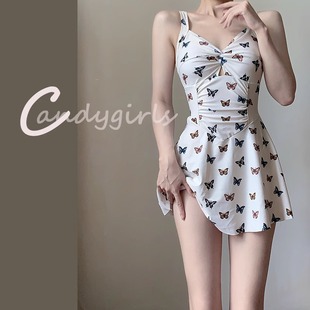 candygirls泳衣女款2024年新款爆款纯欲白色蝴蝶遮肉游泳裙式连体