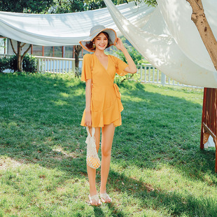 款 胖mm遮肚保守显瘦韩国温泉2019新款 加大码 泳衣女ins风连体裙式