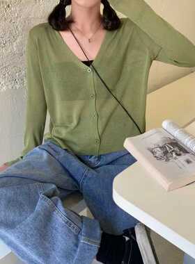 2026夏季网红ins外搭薄款冰丝针织空调开衫绿色防晒衣女新款