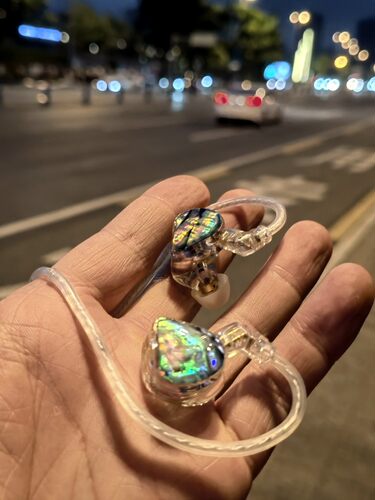 DR真高清耳机类钻石振膜贝壳面板