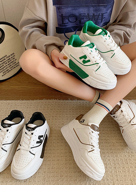 深依度2023冬装新款女装舒适厚底时尚休闲运动小白鞋 20992 FK-W