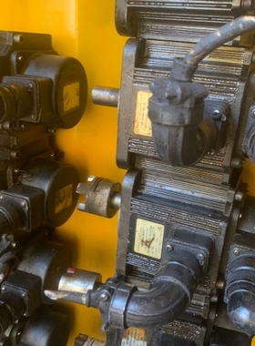 华大130ST-M04025LFB伺服电机，230元。