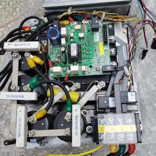 东芝CV620 626 631变频器BCU-500C 拆机包