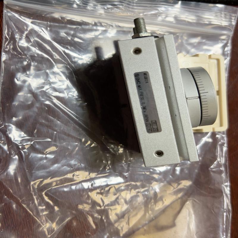 议价SMC气缸MSQB2A 装过一下，有点安装痕迹，能用的拍