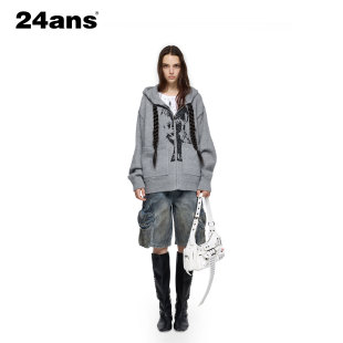 24ANS LTD已有10年专注于做服装设计 | 辫子可拆毛衣