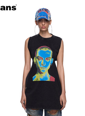 24ans punk Portrait T-shirt丨人像耳钉印花长袖露肩两穿宽松T恤