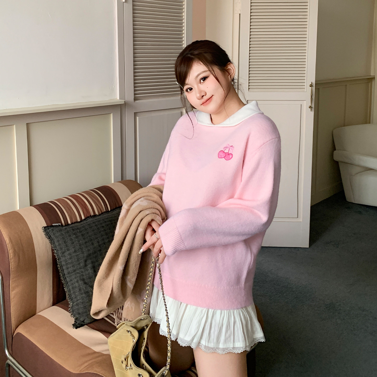 YUZI鱼子韩系甜美樱桃刺绣圆领针织衫女长袖粉色毛衣温柔大码女装,女装/女士精品,大码内搭,淘宝优惠券,粉丝福利购,淘宝优惠卷