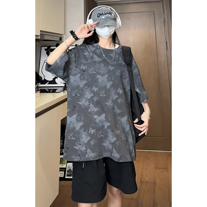 蝴蝶破洞圆领纯棉短袖美式高街百搭款休闲短袖打底衫HY556TP38图片
