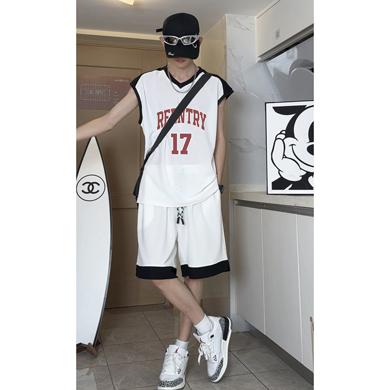 voersize美式高街17号篮球服宽松休闲无袖外穿运动服套装T12TP55,男装休闲套装,电商A102B