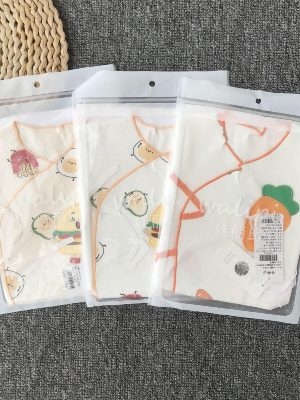 NEWBORN HALF-BACK CLOTHES BABY MONK CLOTHES PREMATURE BABIES NEWBORN BABY MOISTURE-PROOF SHIRTS COTTON TOPS SPRING AND AUTUMN