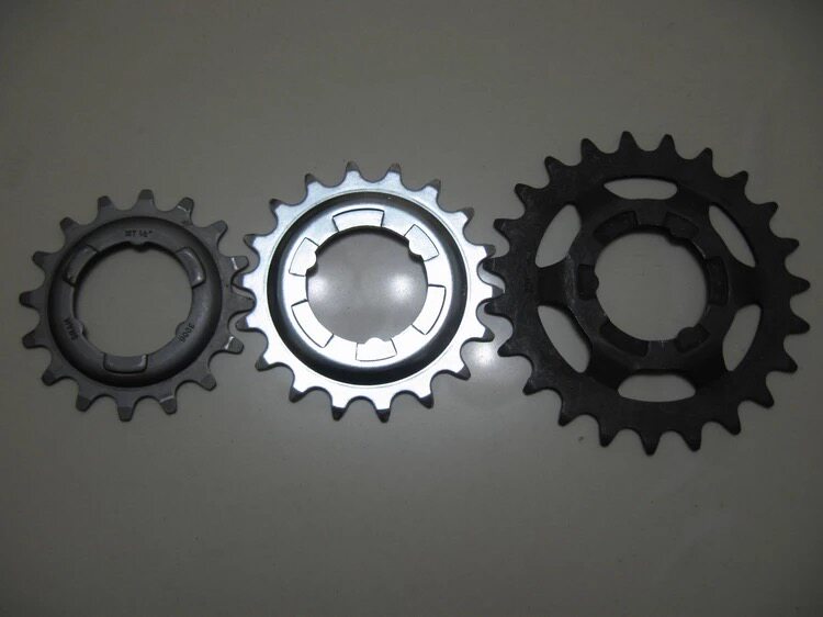 Pignon de vélo SHIMANO - Ref 2372730 Image 1