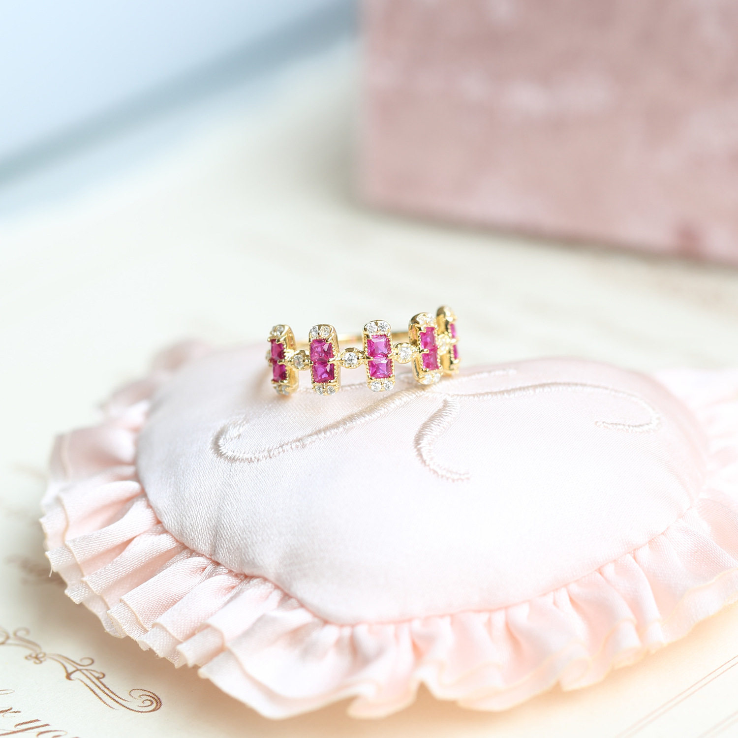 日系轻奢 复古宫廷风 竖型天然红宝石方格形 纯银戒指