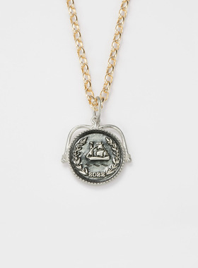 纯银锆石女狮子徽章项链