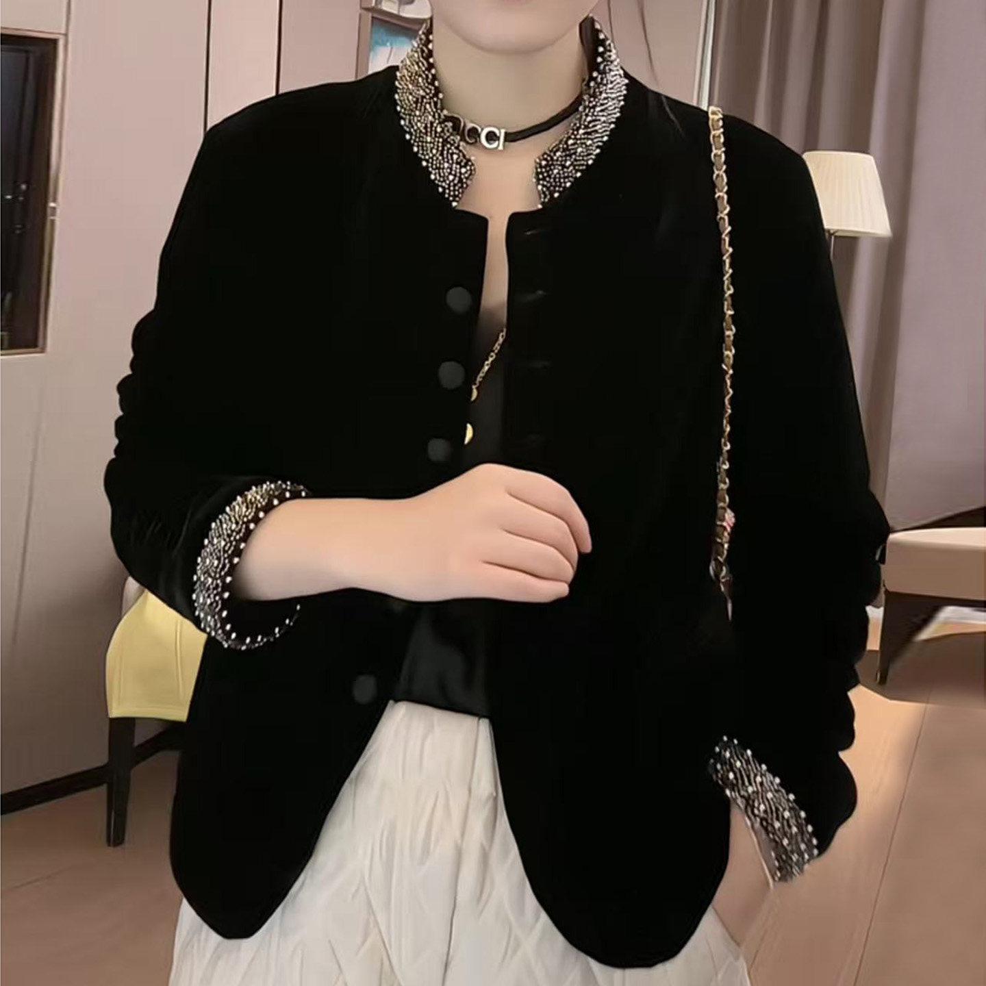 巨好看的独特绝美厚外套过冬女漂亮冬装深冬版型好看韩系短款棉服