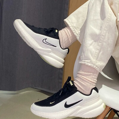 Nike耐克UPLIFT SC男女大童运动鞋秋季透气厚底鞋IF1749