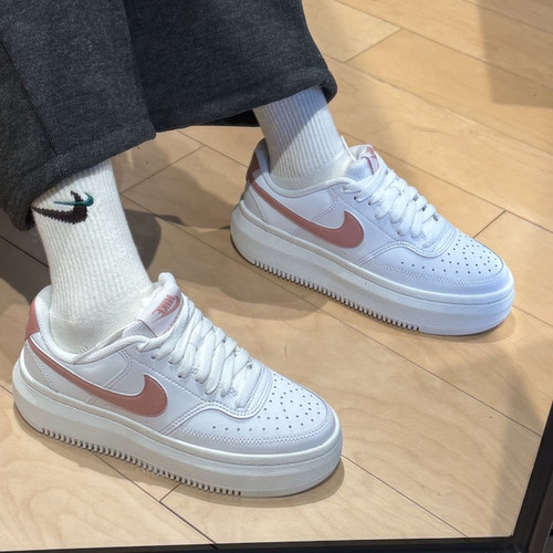 Nike耐克COURT VISION女子增高运动鞋低帮休闲鞋板鞋DZ5394-102