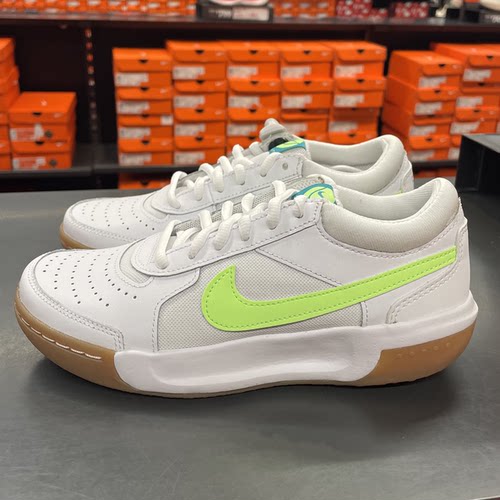 Nike/耐克 ZOOM COURT LITE 3女子轻便透气训练网球鞋 DV3279-103