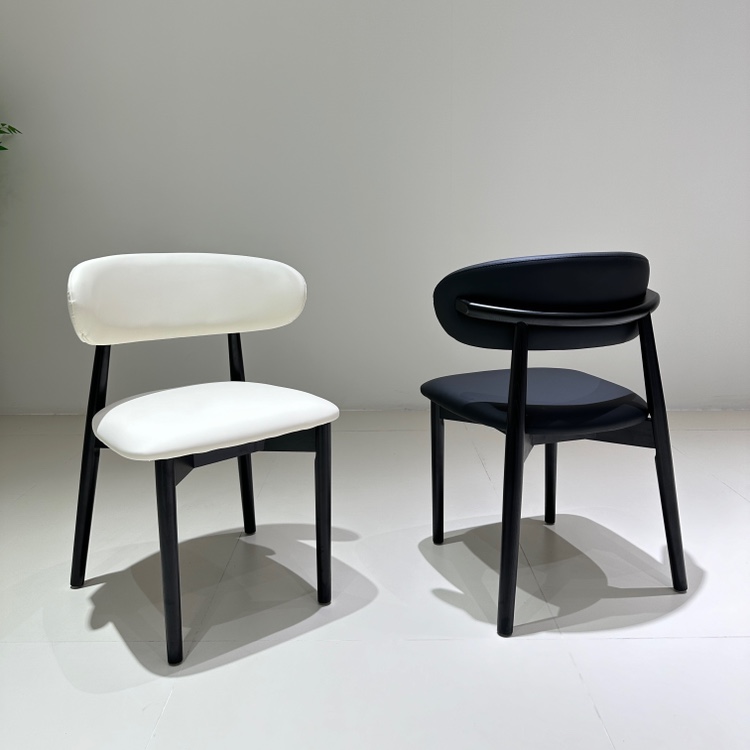 轻奢现代北欧设计师实木餐椅简约原木咖啡厅休闲家用餐厅靠背椅子