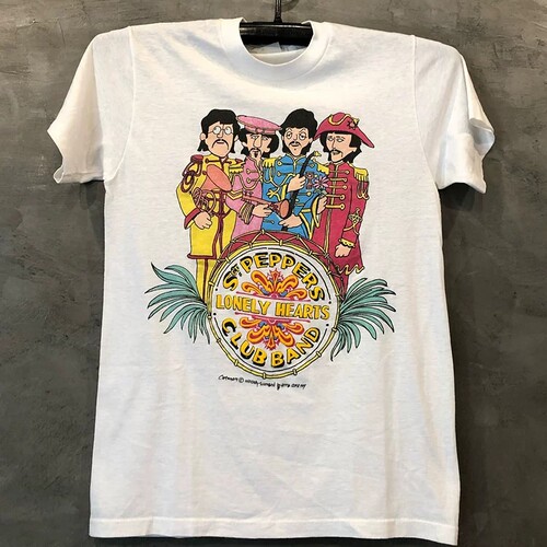 Sgt.Pepper'sLonelyHearts摇