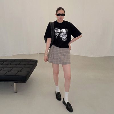 widelia陈魅儿2026春季新款 韩版猎豹印花字母短袖T恤+千鸟格半裙