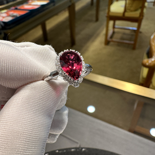 14圈口18k金镶嵌天然鸽血红碧玺卢比来戒指