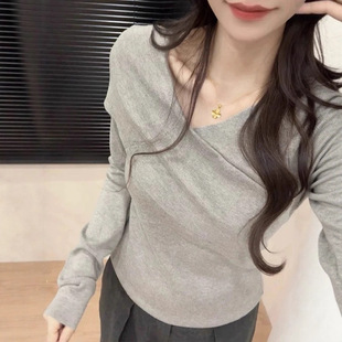 秋冬款巨好看v领针织衫女2025新款冬季毛衣内搭修身显瘦打底上衣