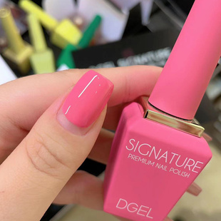 来自啾一joy 韩国高端甲油胶 005 桃粉色流行色显白春夏 DGEL