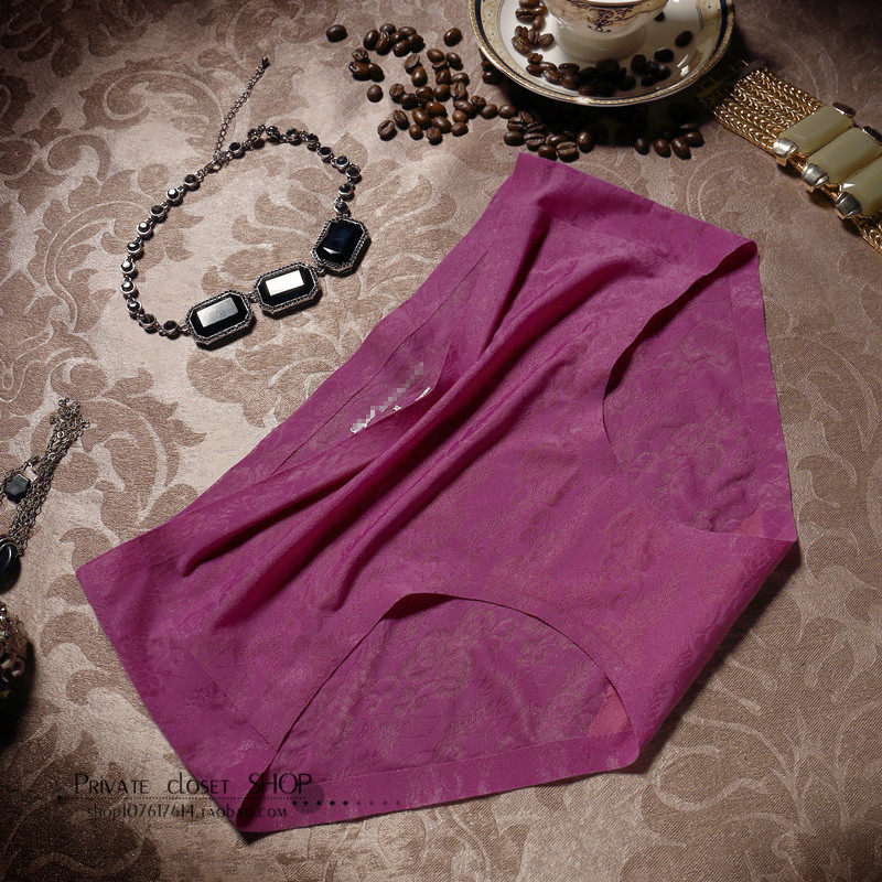 Slip jeunesse sexy en autre - Ref 642478 Image 3