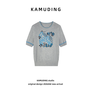 KAMUDING2026春夏新款生肖马刺绣圆领短袖针织百搭上衣26061H