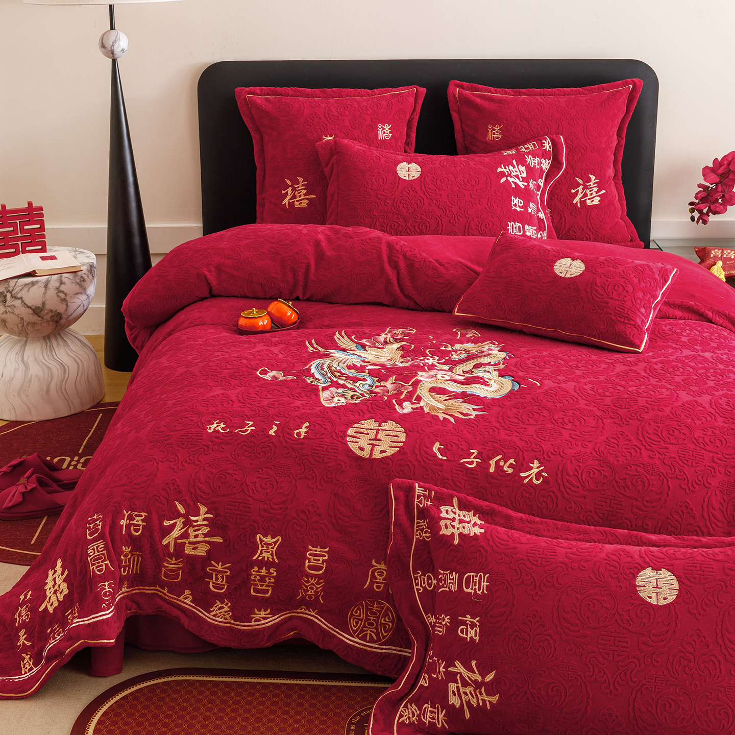 坤花家纺牛奶绒新婚庆四件套龙凤刺绣被套加厚保暖珊瑚绒结婚床品