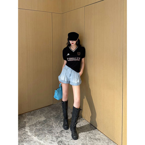 NancyCavally可调节卷边牛仔短裤