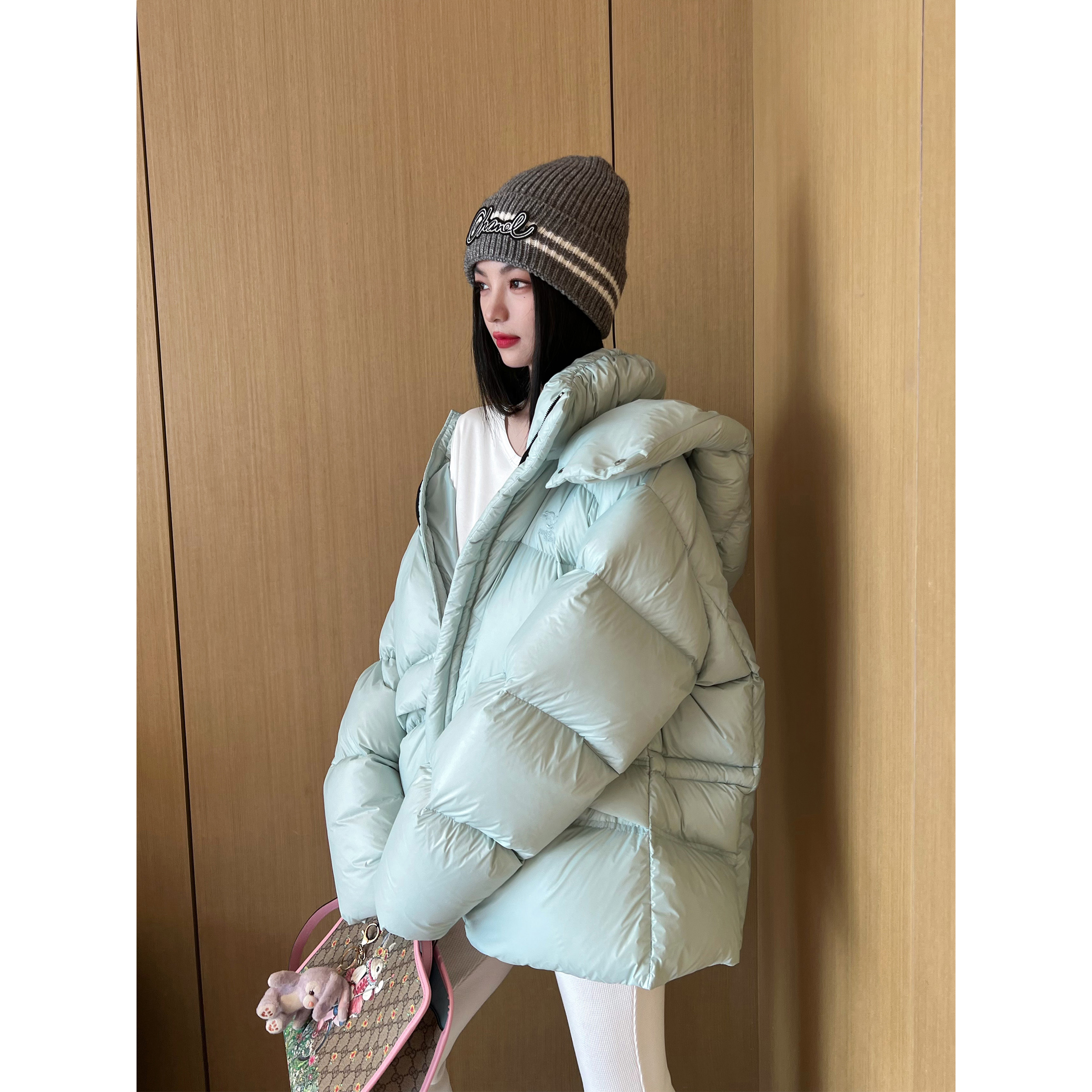 NancyCavally解构分割面包羽绒服