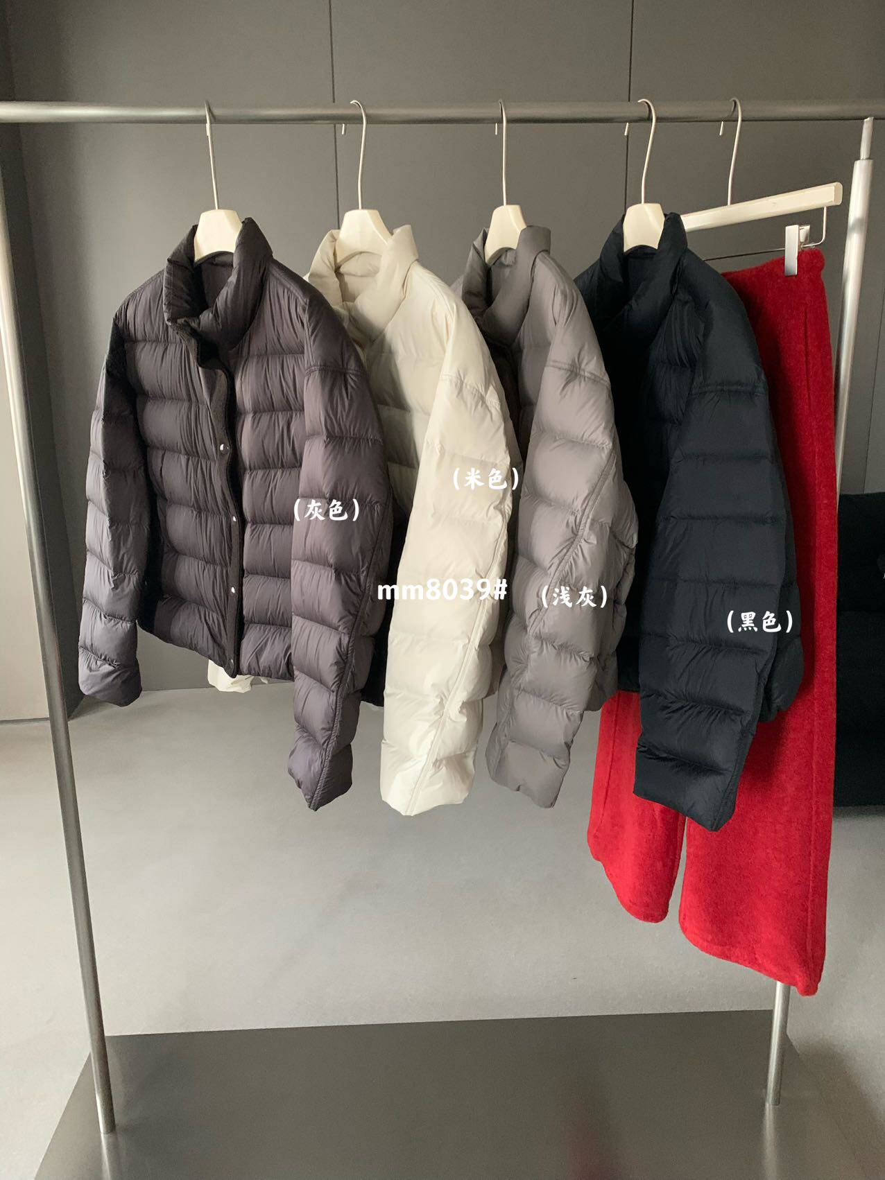 卡蔓诗8039韩标立领排骨羽绒服女冬季短款小个子保暖90白鸭绒外套