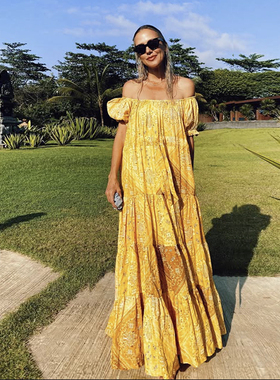 fiu购亮黄色印花全棉海边度假大摆泡泡袖长裙 露肩慵懒长款连衣裙