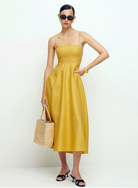 fiu购25新款黄色棉麻修身吊带度假大摆裙 海边气质亚麻御姐连衣裙