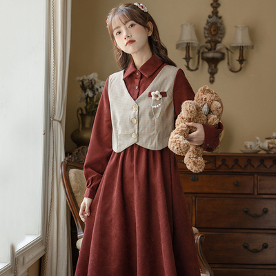 赫本风连衣裙秋冬女高级感气质小个子加绒加厚法式复古学院风裙子