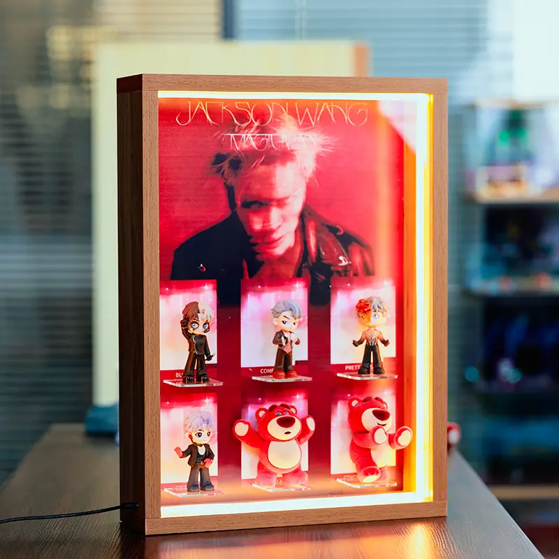 适用泡泡玛特王嘉尔迈之克曼系列手办可挂墙木框盲盒防尘收纳相框